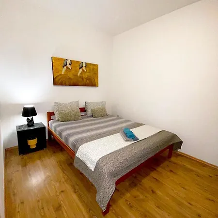 Apartamento Center *